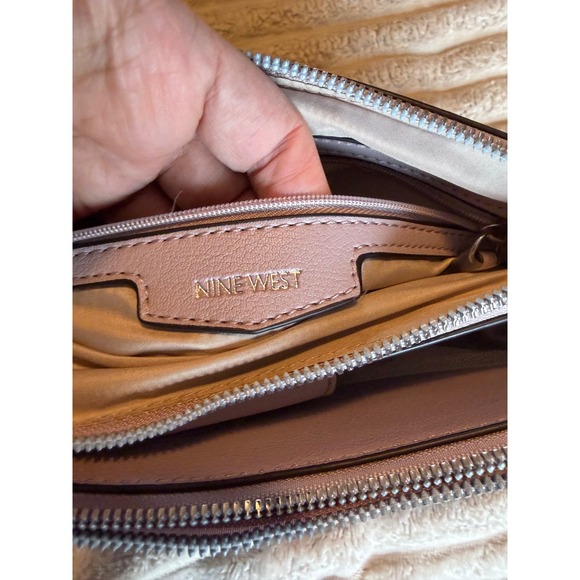 Nine West Handbag Bundle Brown Monogram Satchel & Mauve Pink Crossbody Bag - Picture 10 of 12